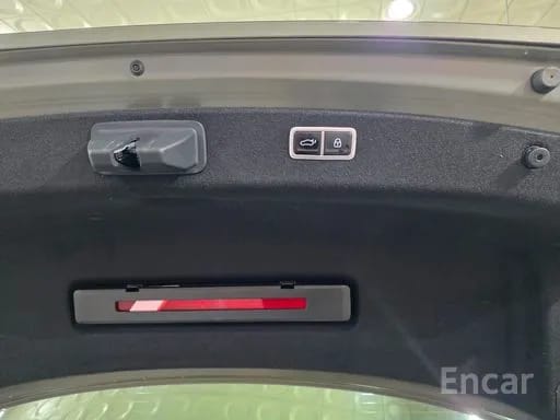 G80