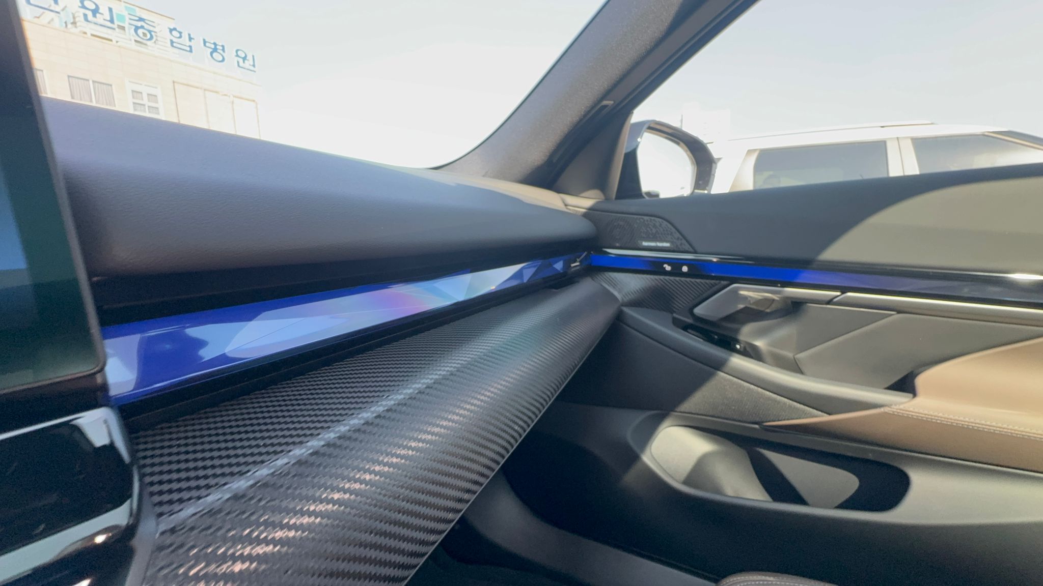 520i M KIT بلاك أديشن