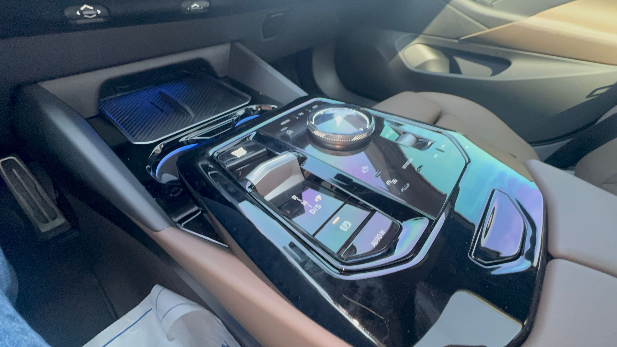 520i M KIT بلاك أديشن