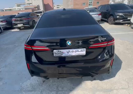 520i M KIT بلاك أديشن