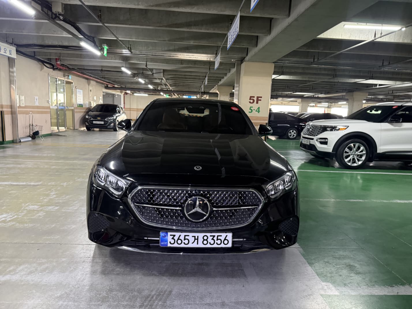 E200