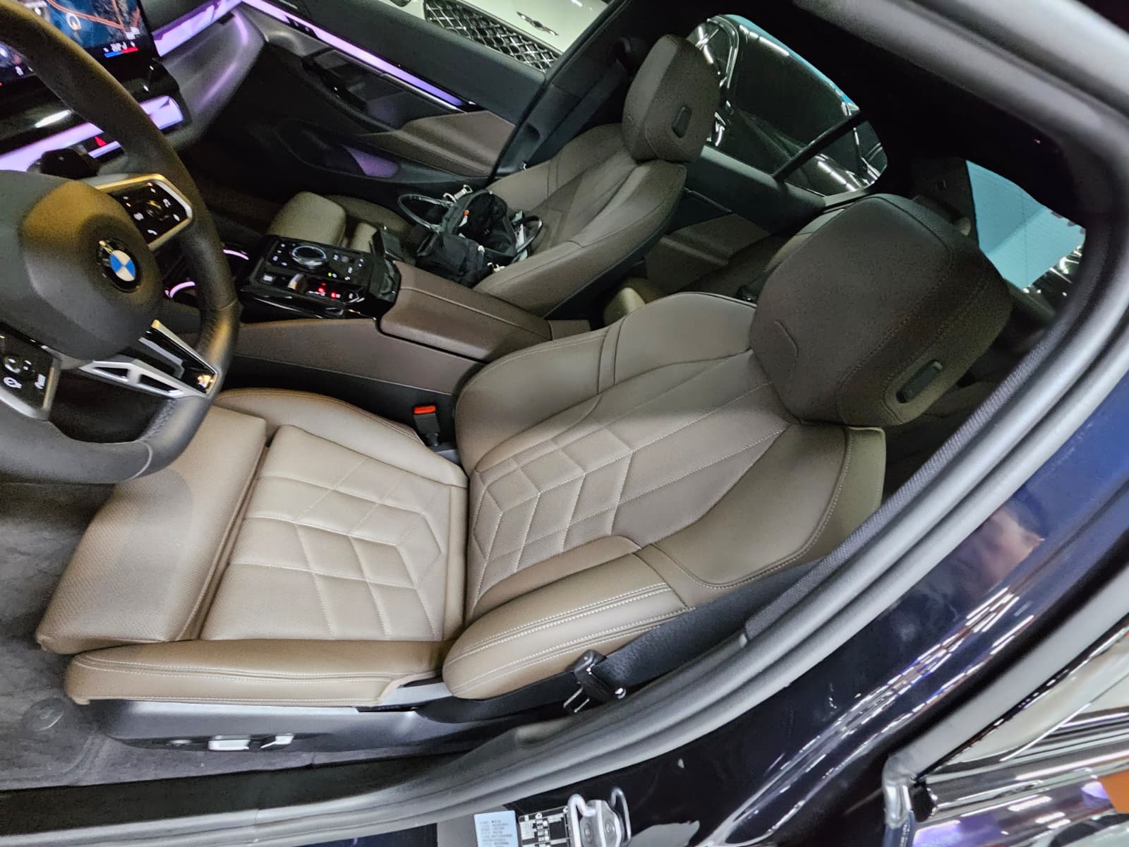 520i M KIT بلاك أديشن