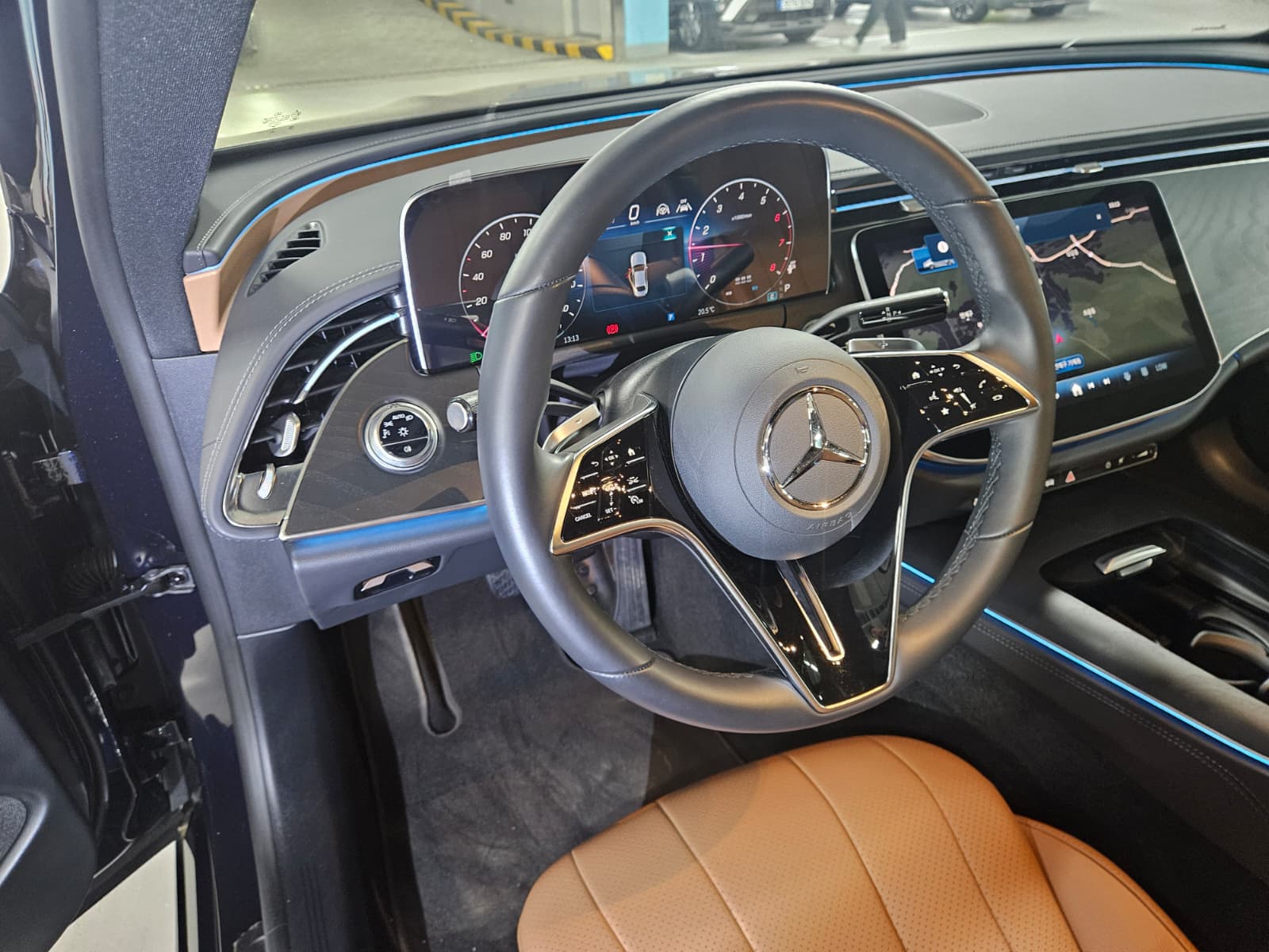 E200