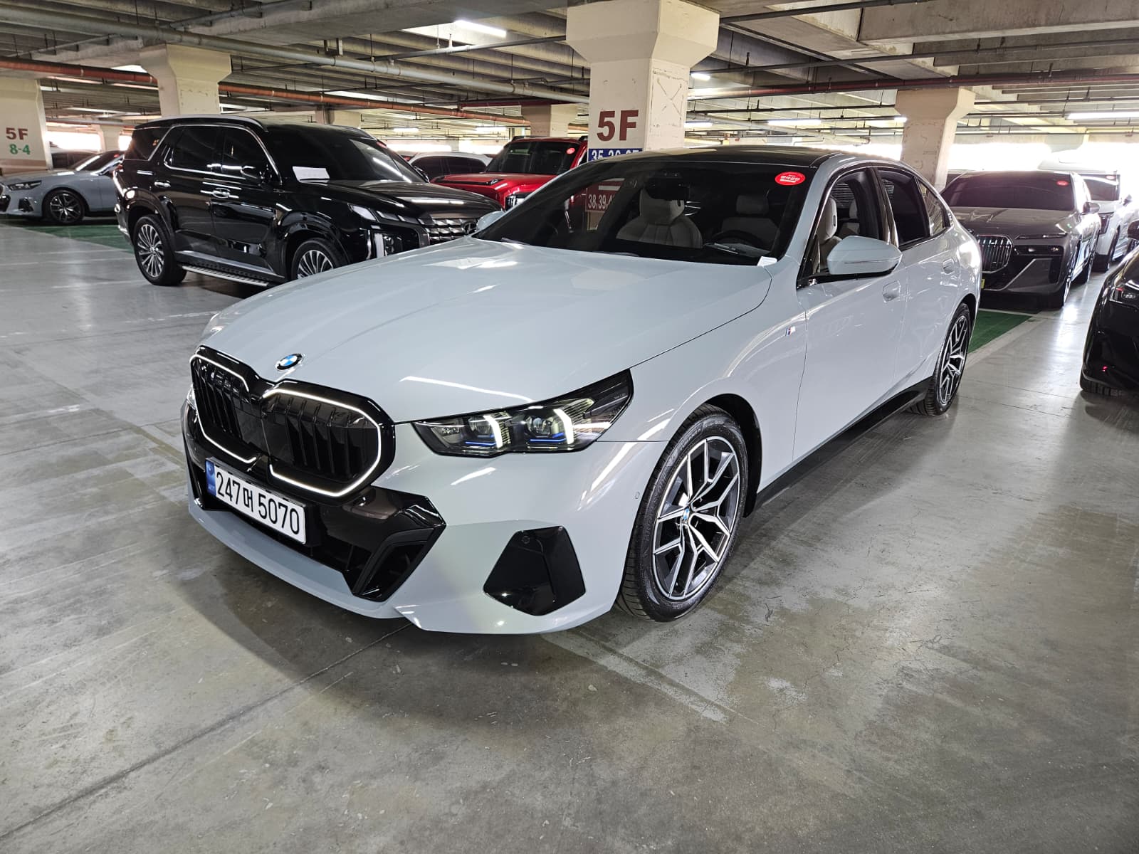 520i M KIT بلاك أديشن