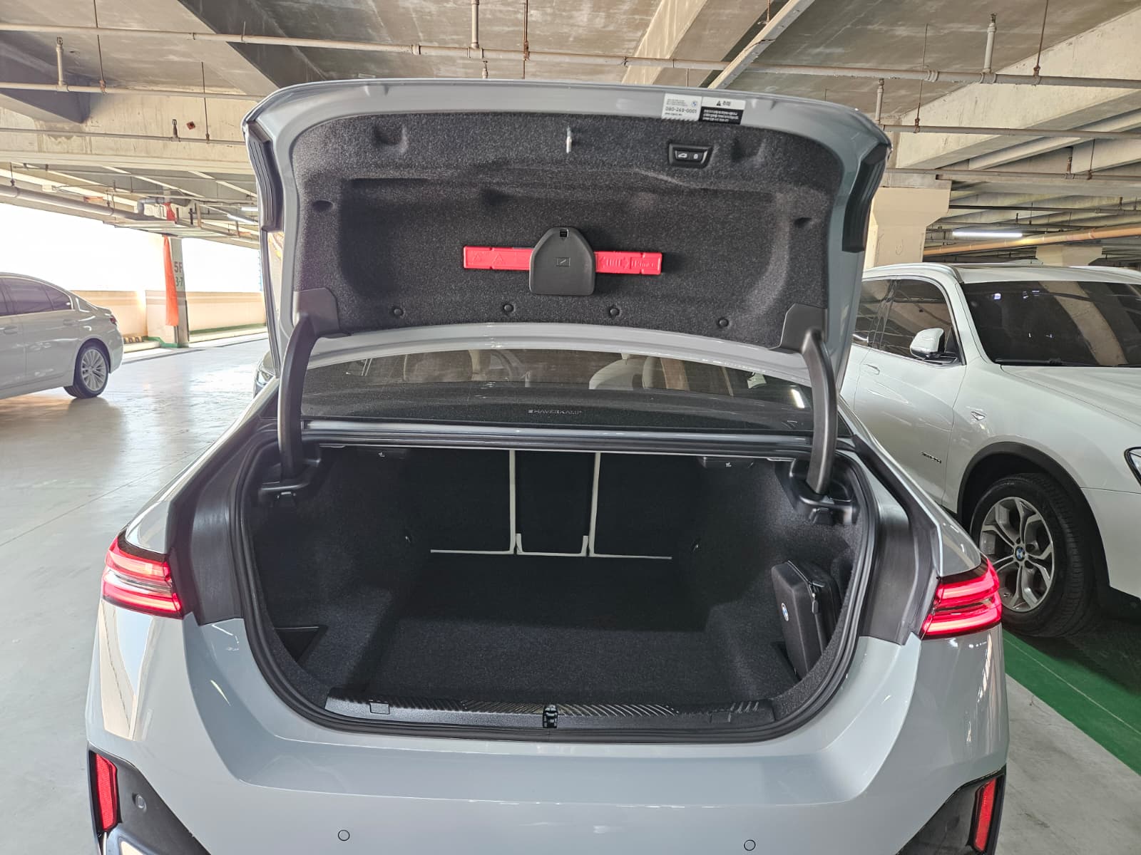 520i M KIT بلاك أديشن
