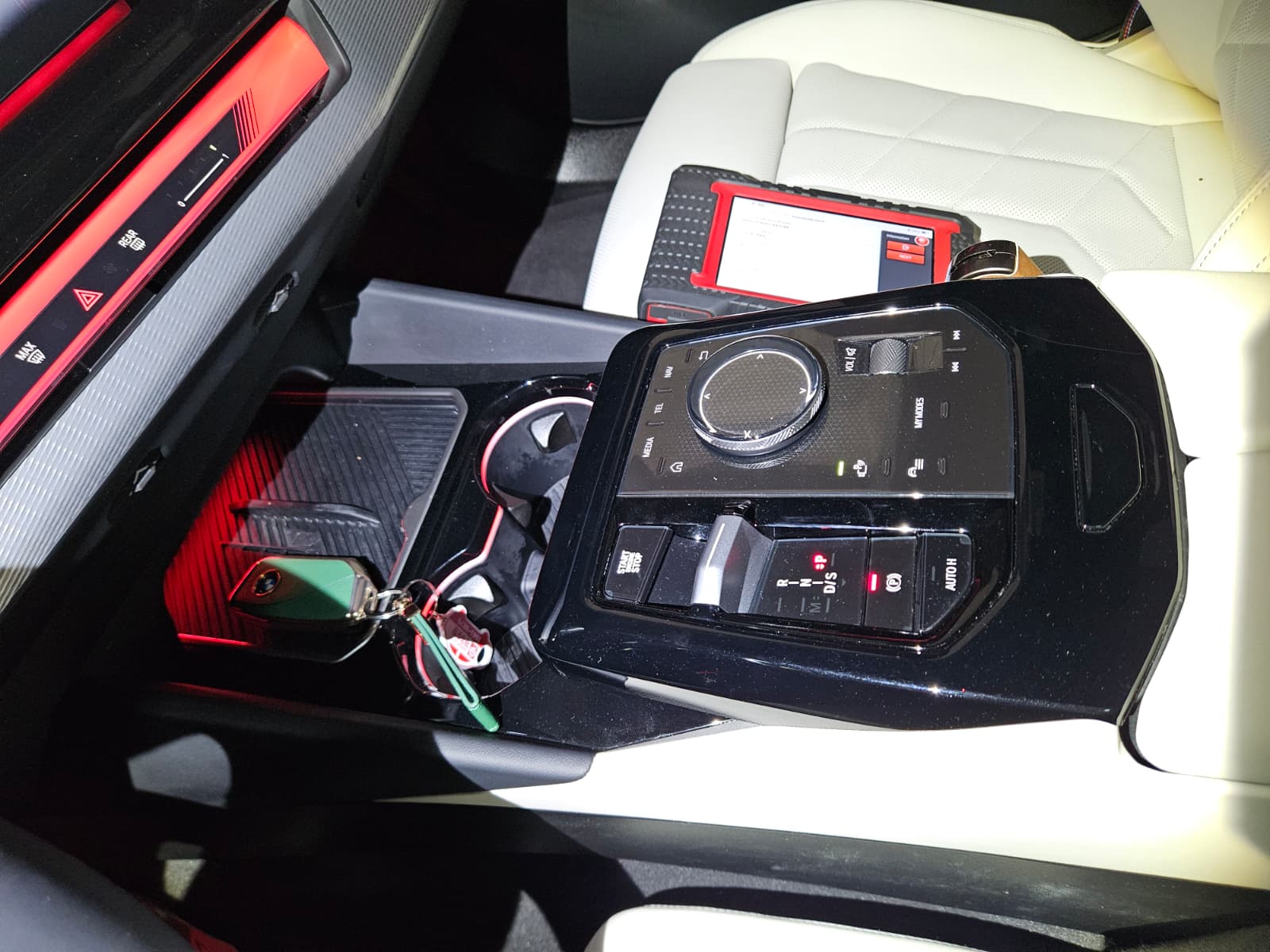 520i M KIT بلاك أديشن