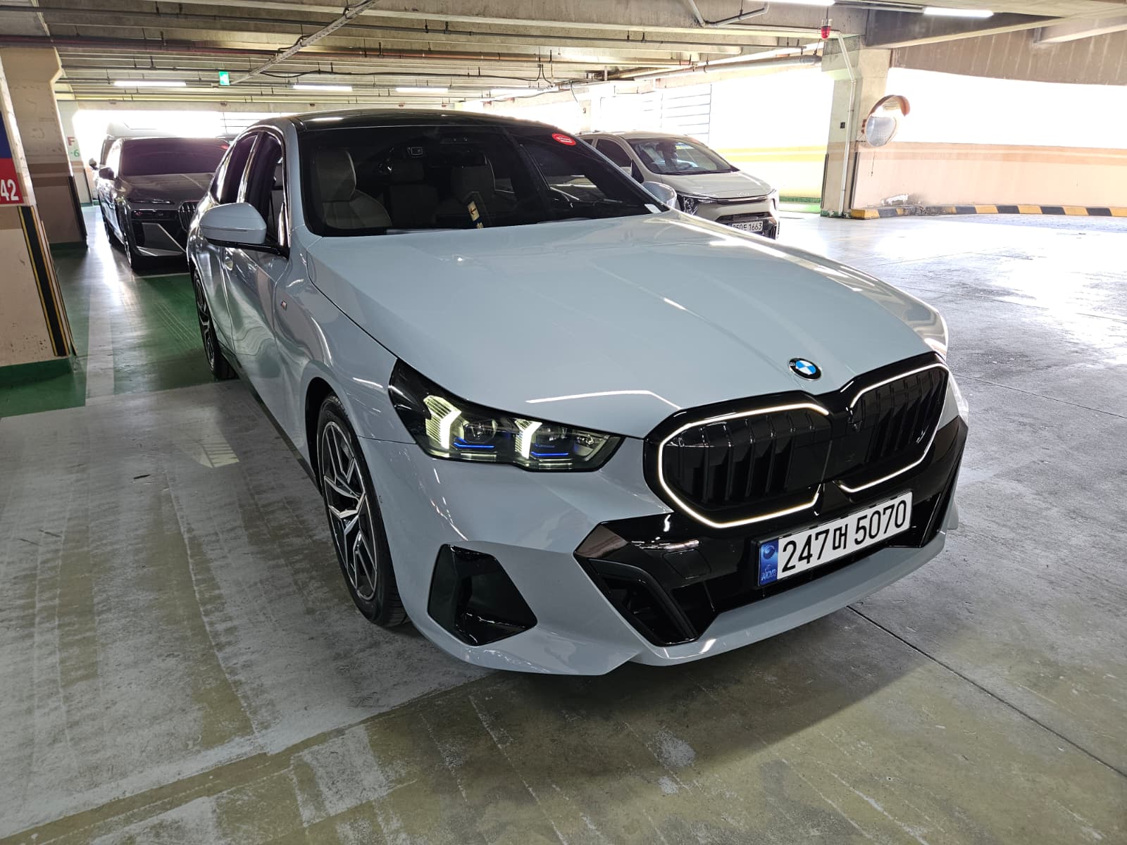 520i M KIT بلاك أديشن