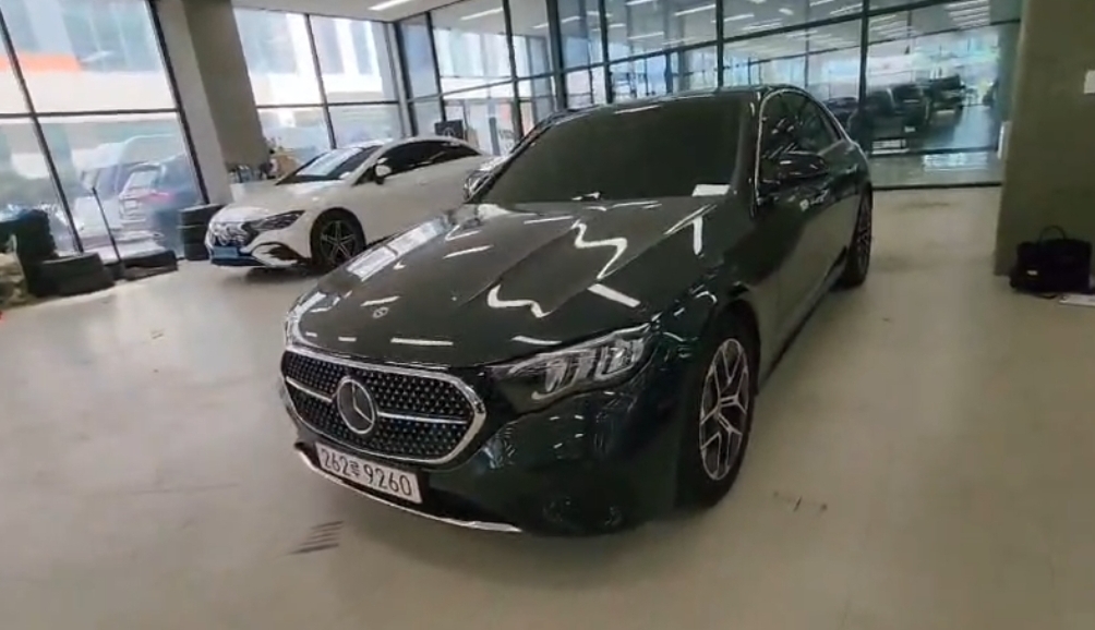 E200