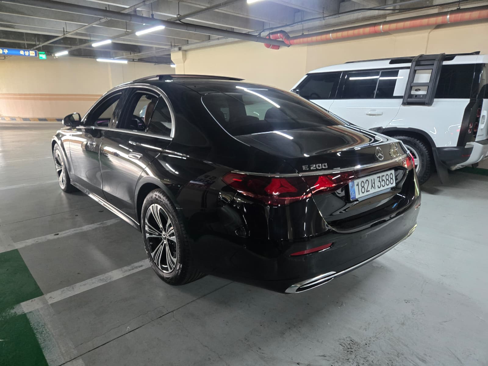 E200