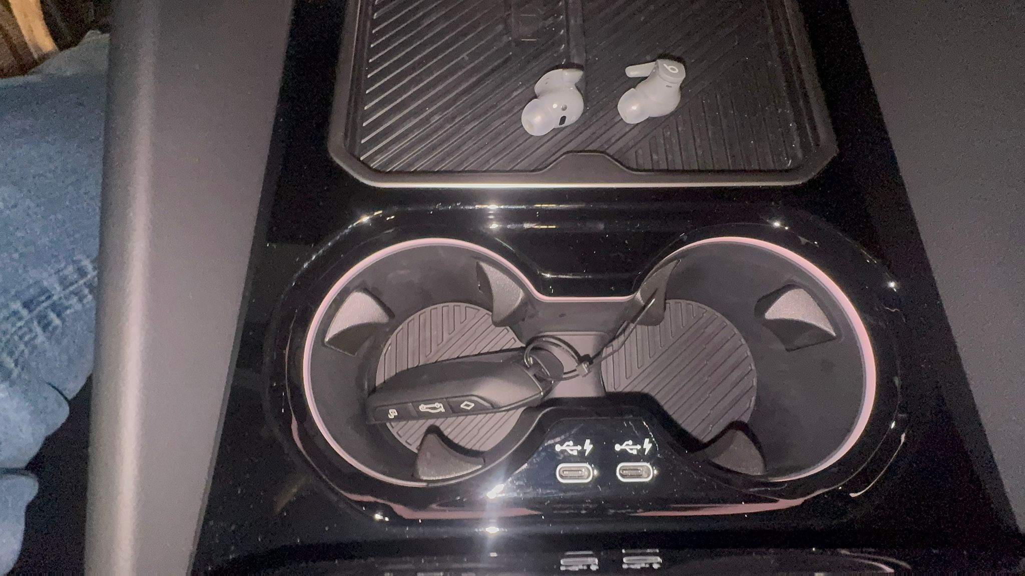 BMW 520i M KIT بلاك أديشن