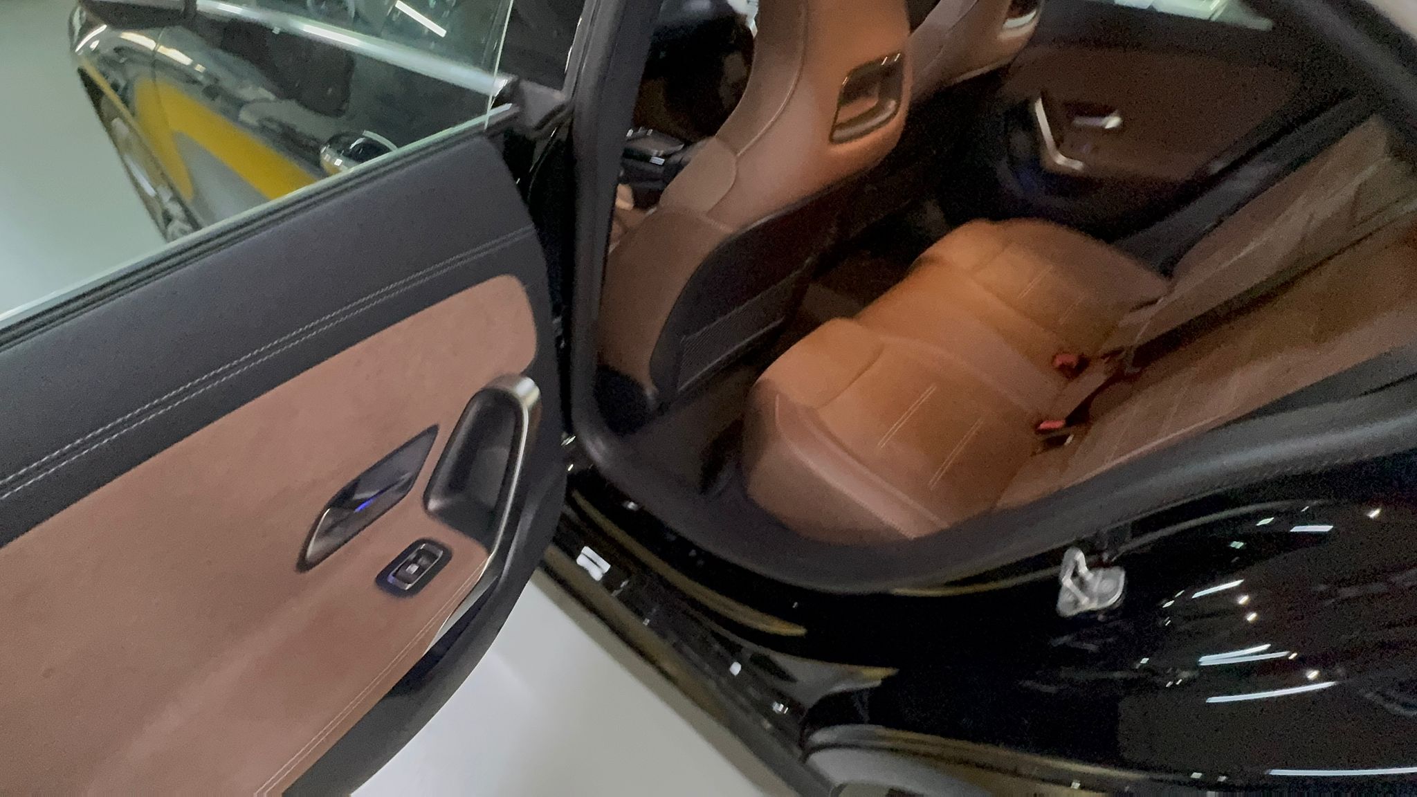 CLA250 أصفااار 