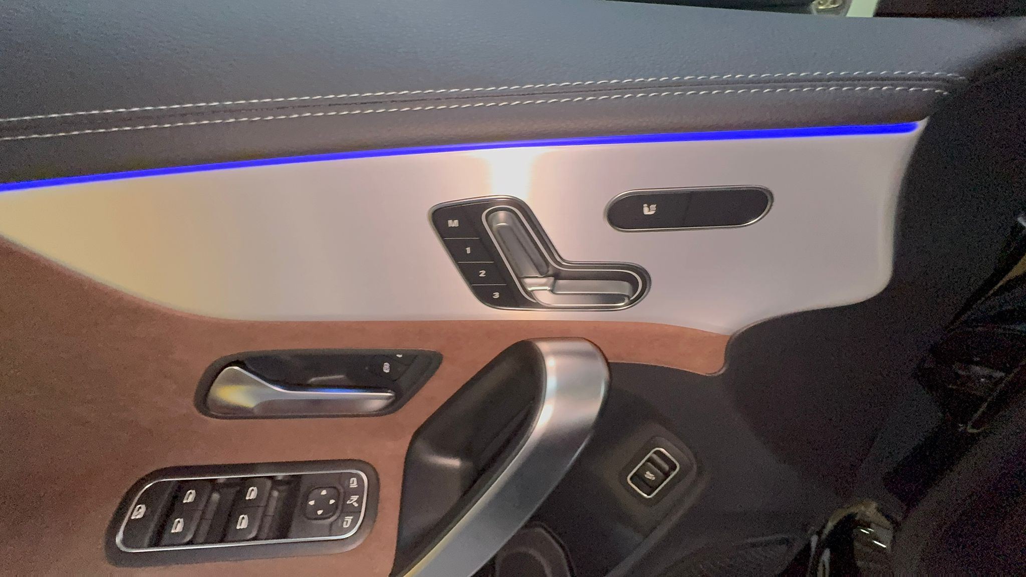 CLA250 أصفااار 