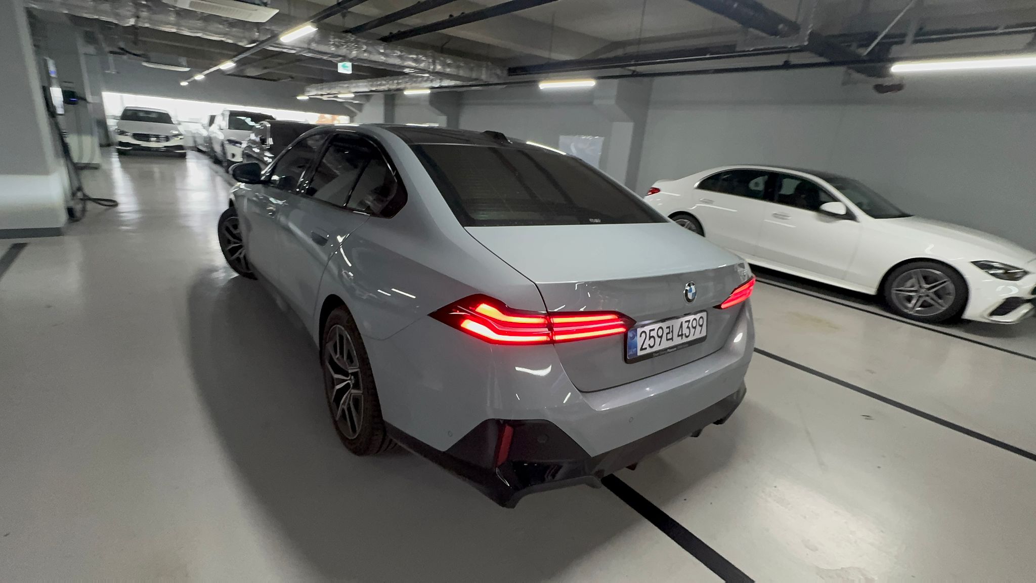 520i M KIT بلاك أديشن