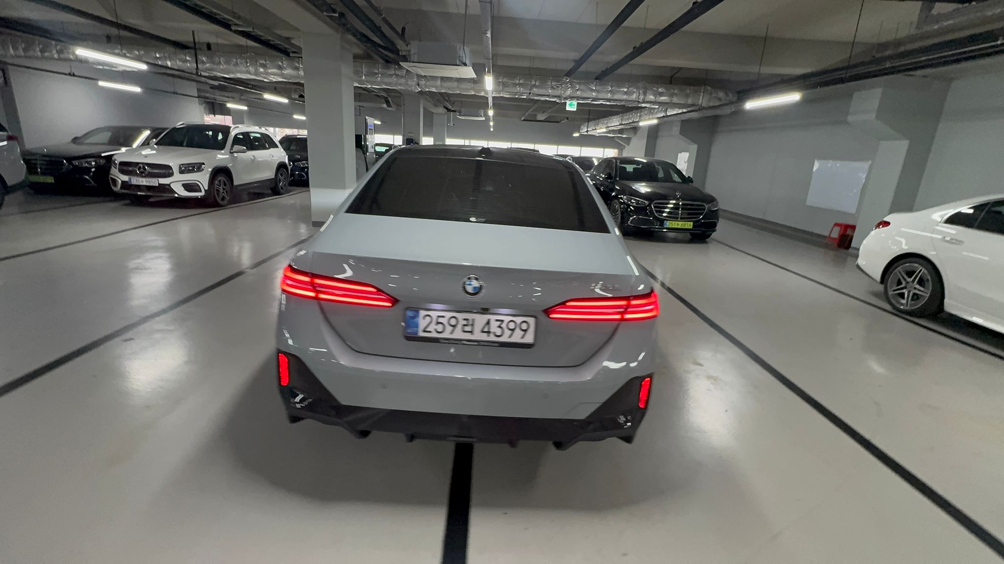 520i M KIT بلاك أديشن