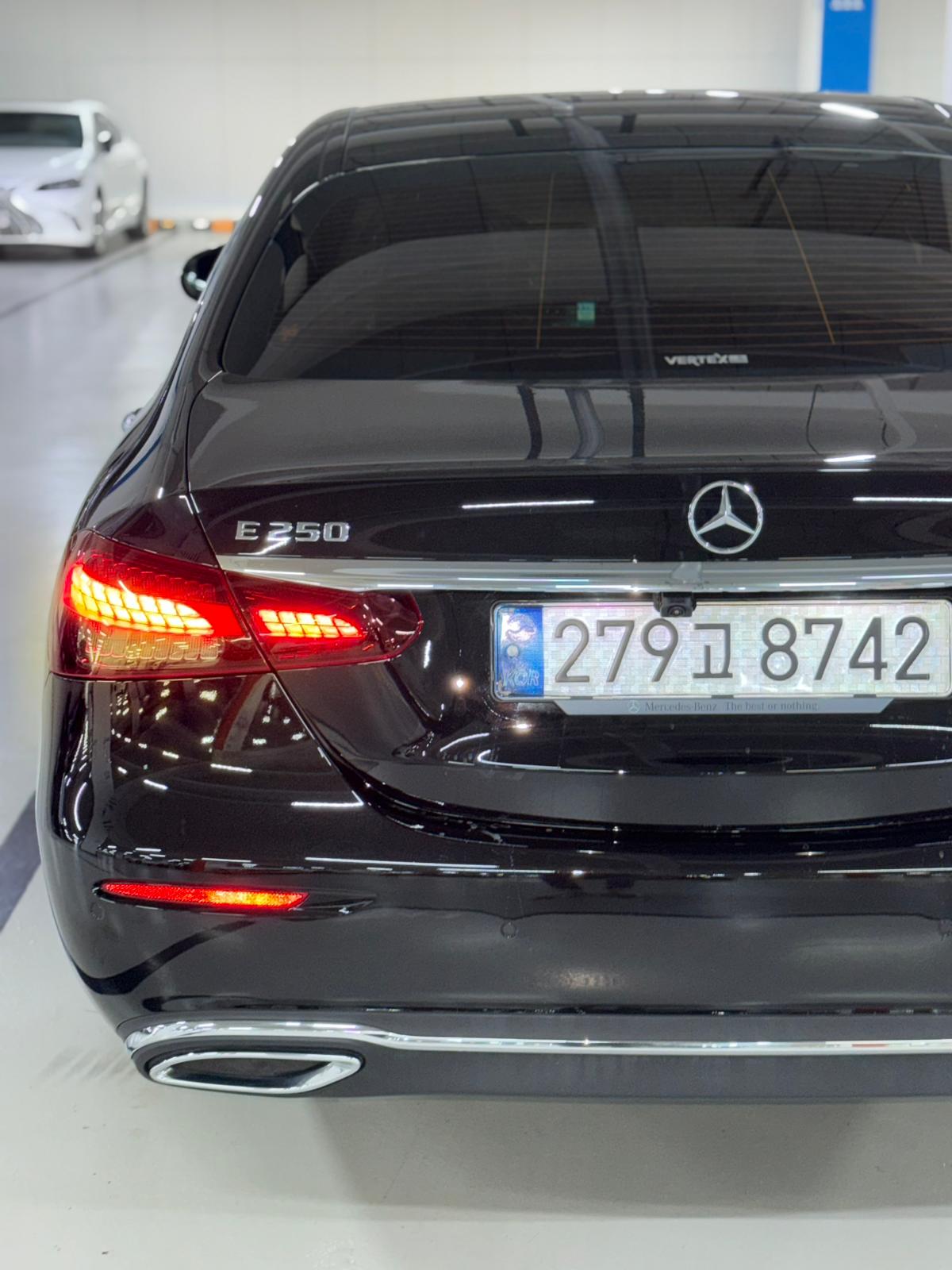 E250 EXCLUSIVE