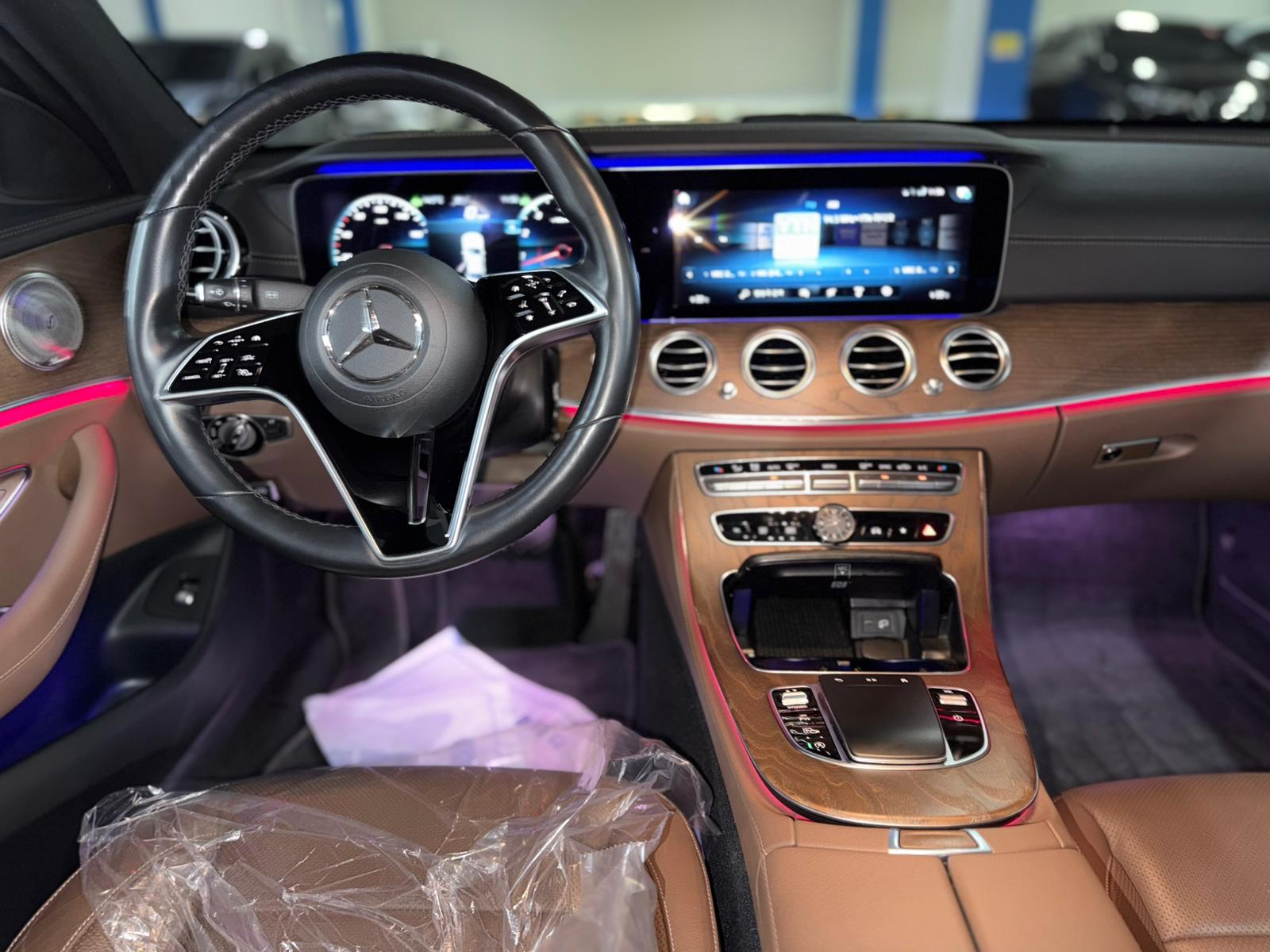 E250 EXCLUSIVE