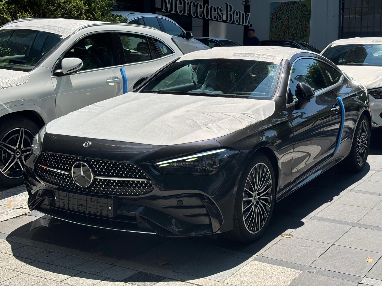 CLE200 أصفااار 