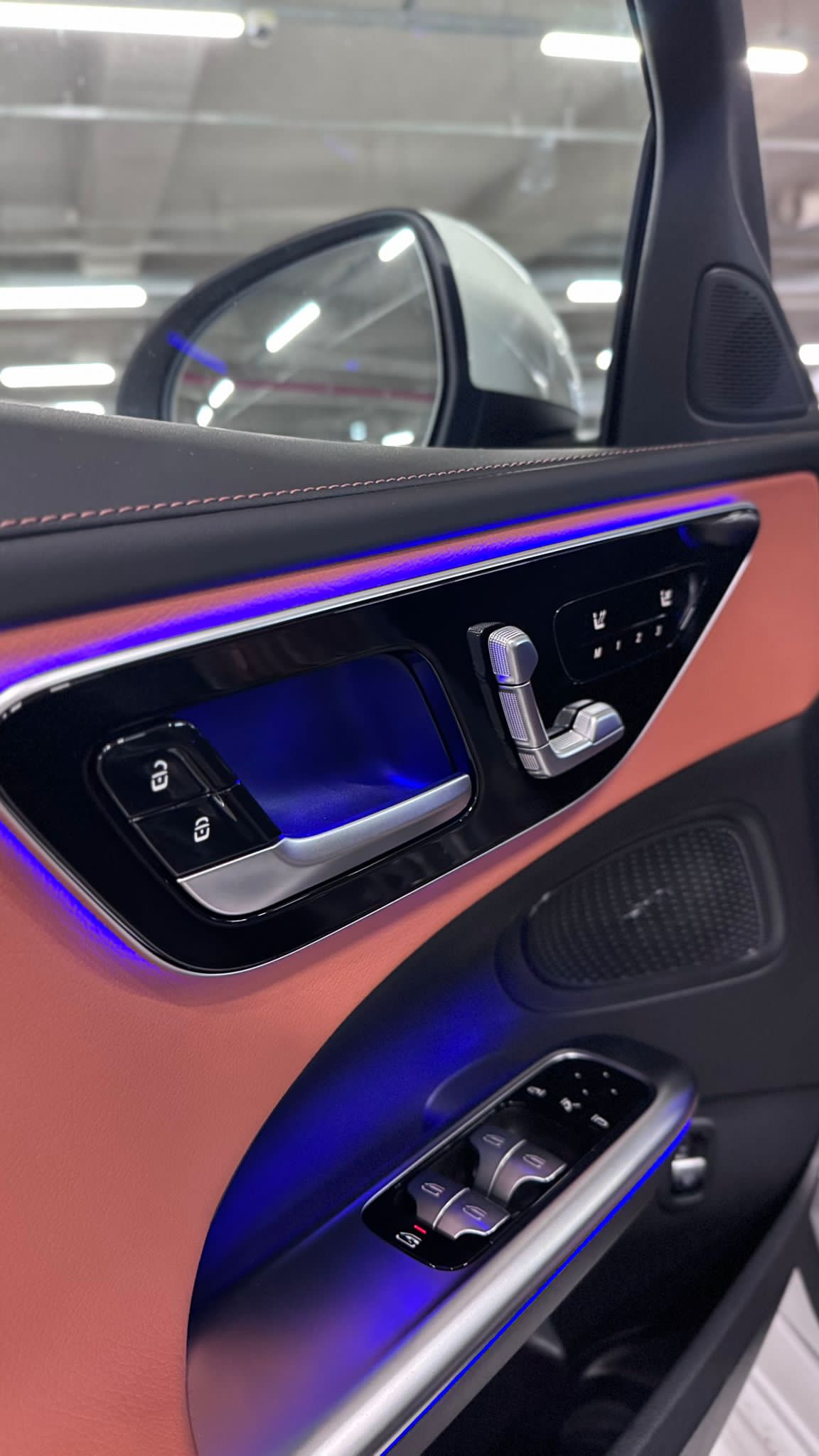 أصفاااااار C200 AMG 