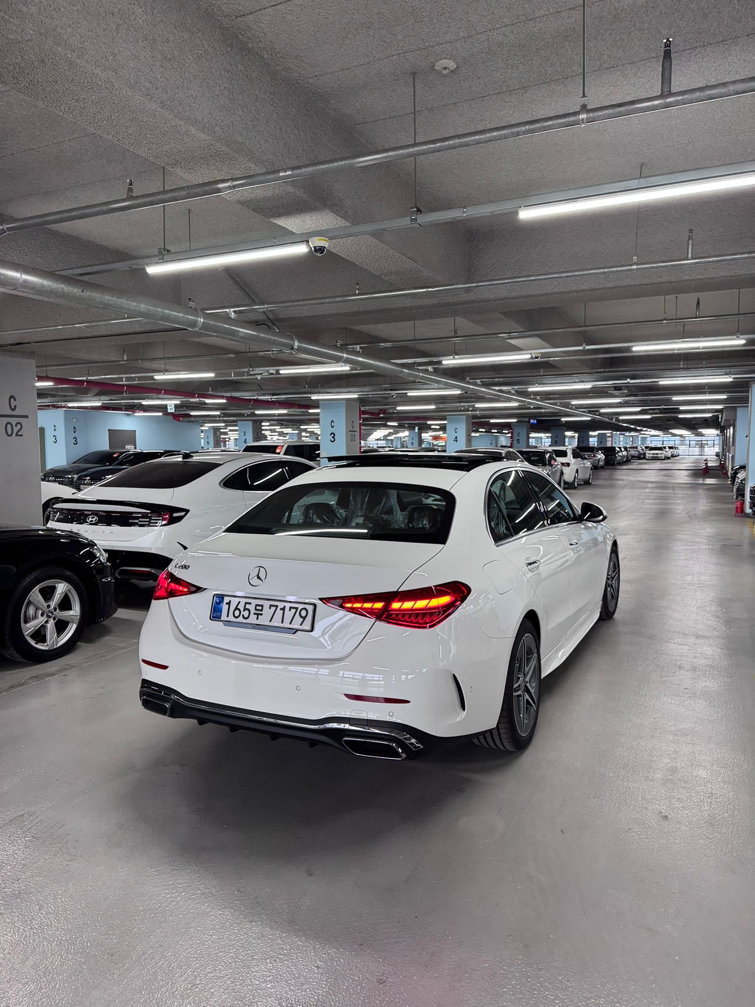 أصفاااااار C200 AMG 