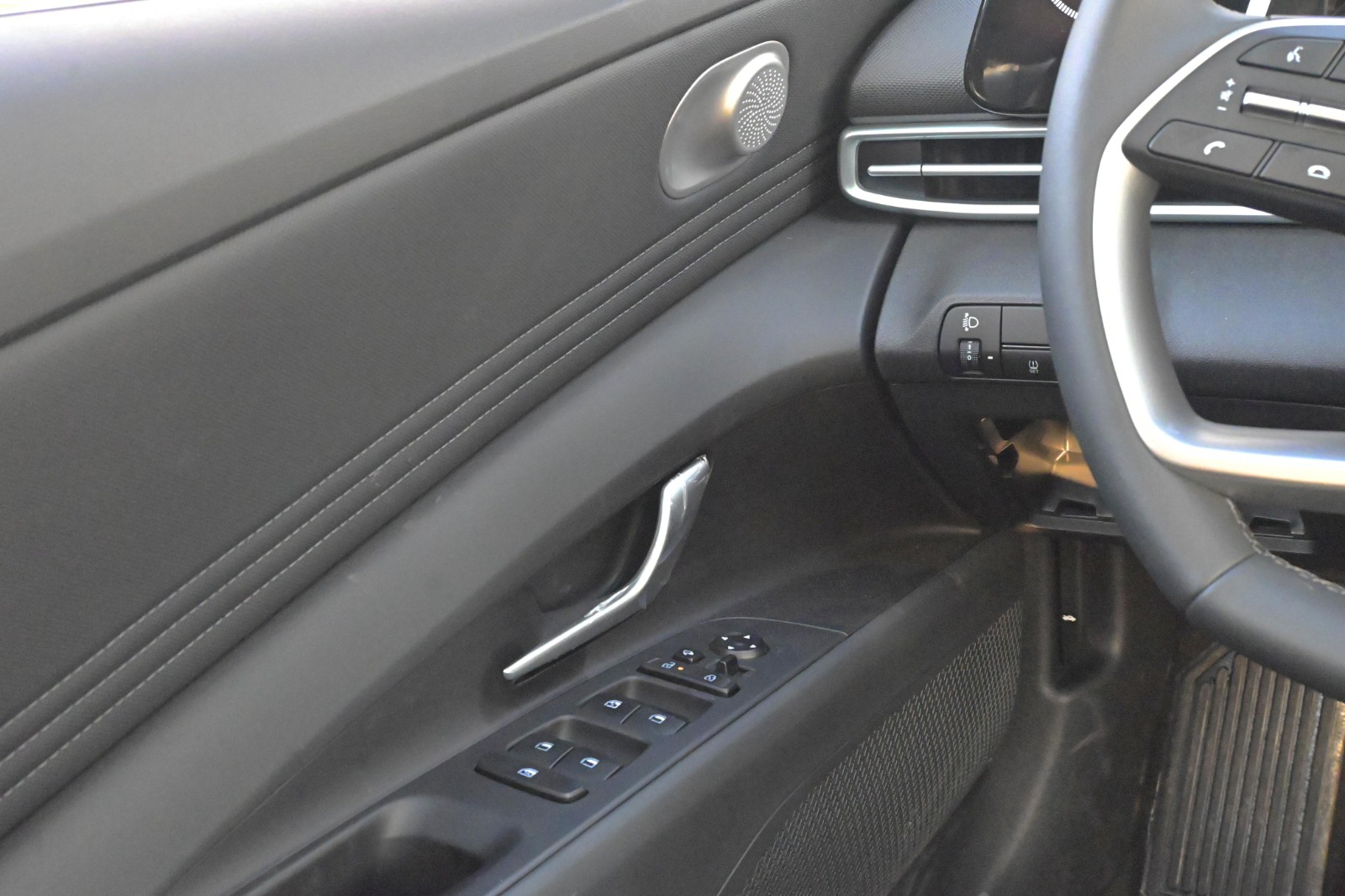 ألنترا أصفاااار