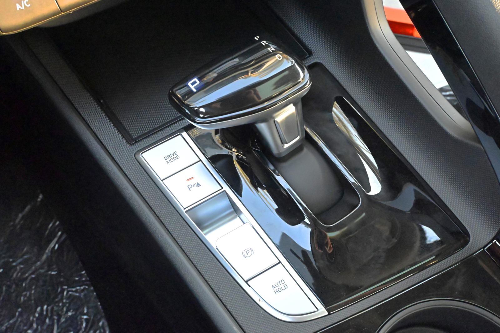 ألنترا أصفاااار