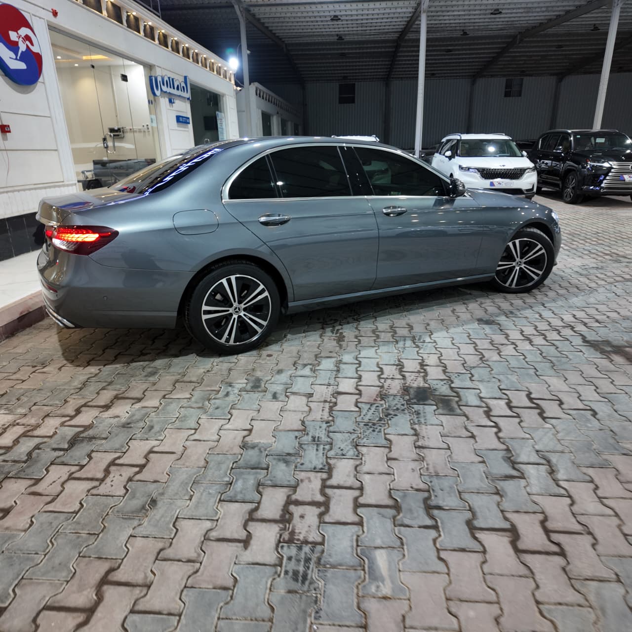 E250