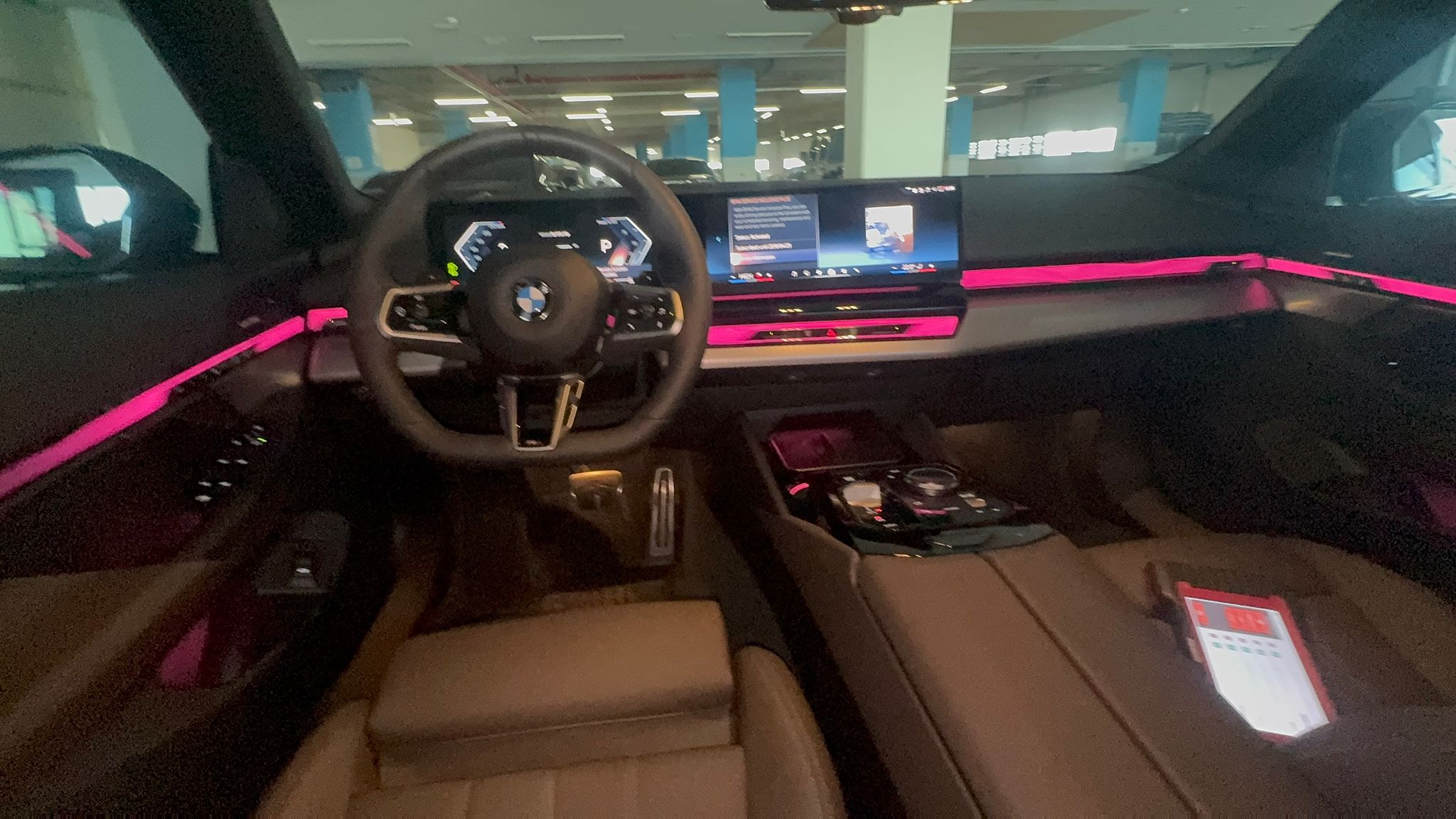 520i M KIT بلاك أديشن 