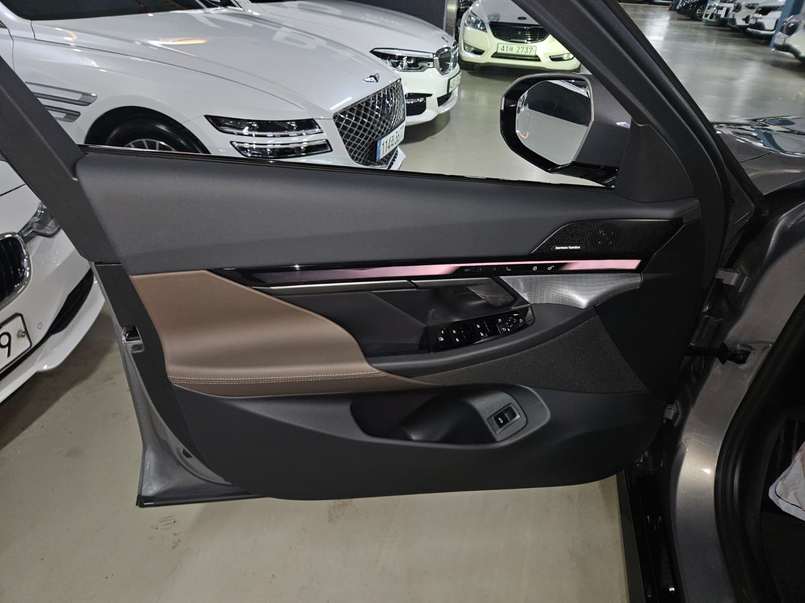 520i M KIT بلاك أديشن