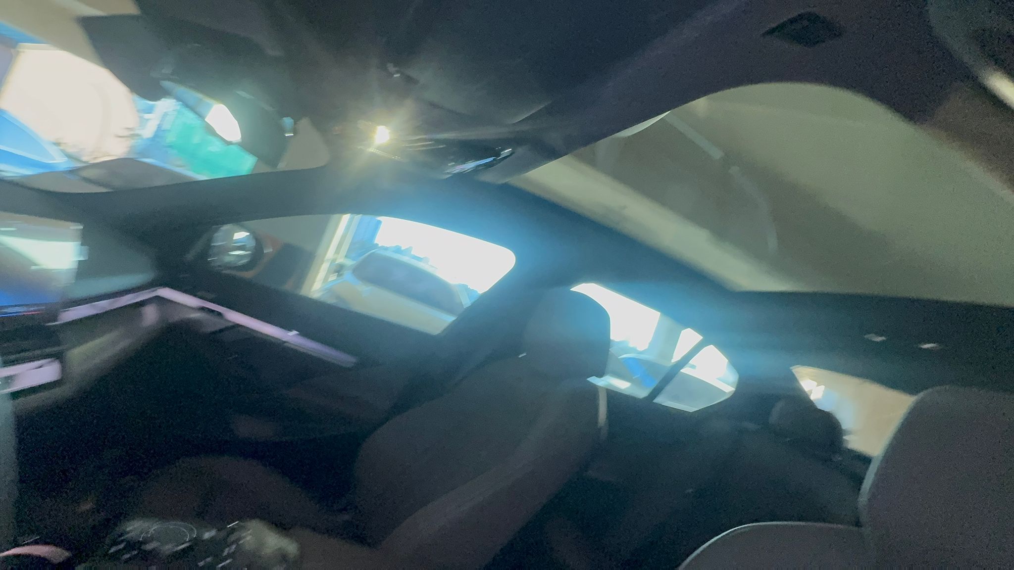 520i M KIT بلاك أديشن