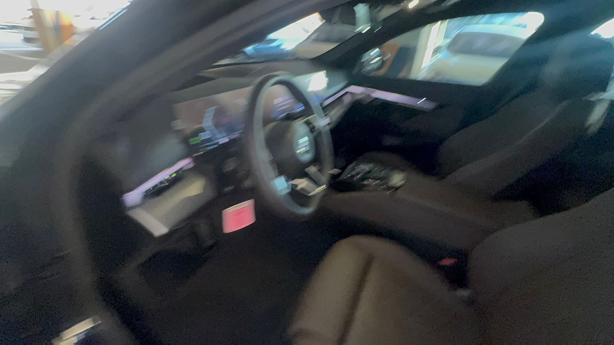 520i M KIT بلاك أديشن