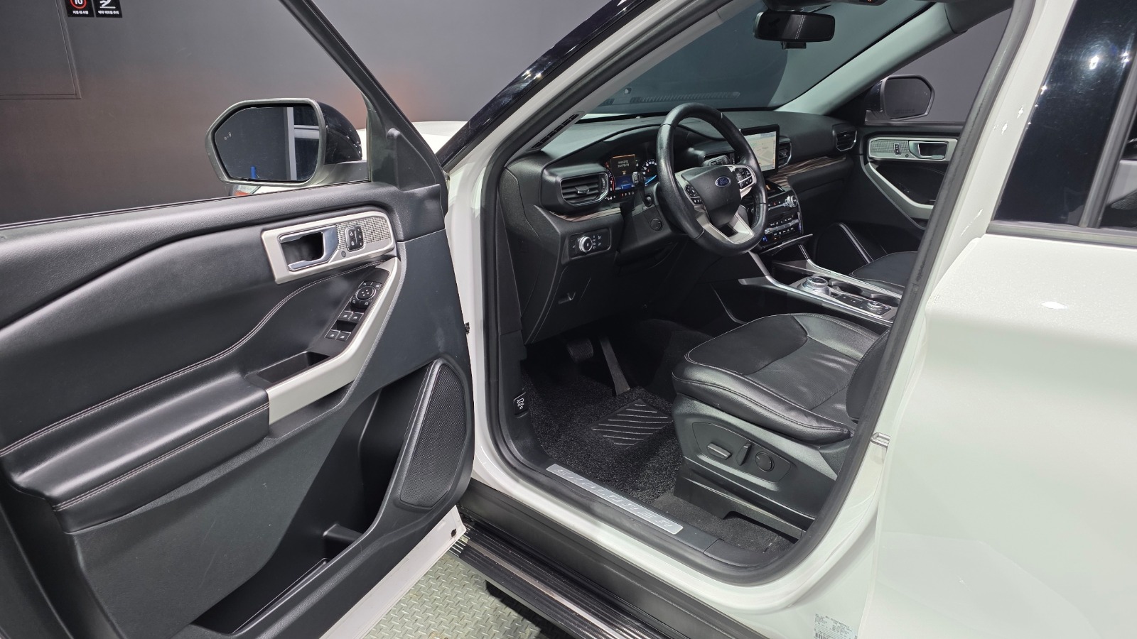 اكسبلور  دبل