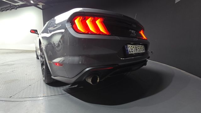 فورد موستنق