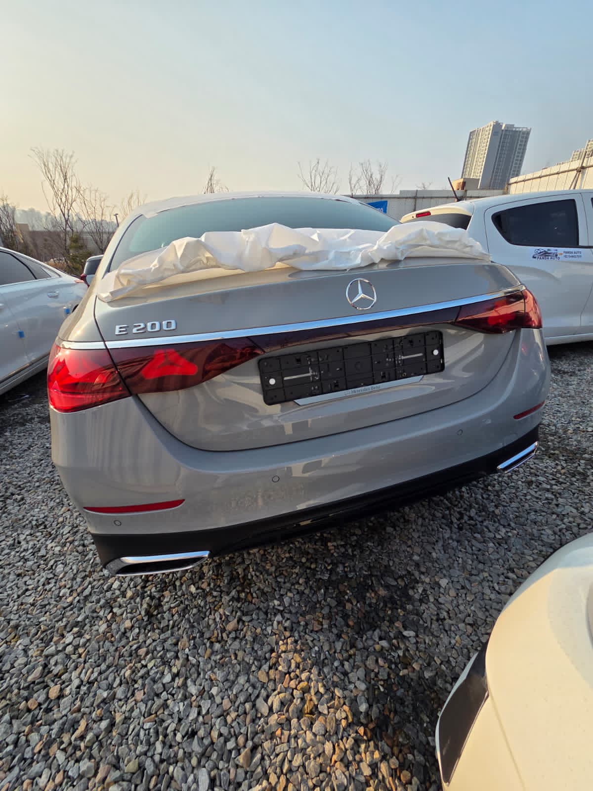 E200 AMG nightpackage