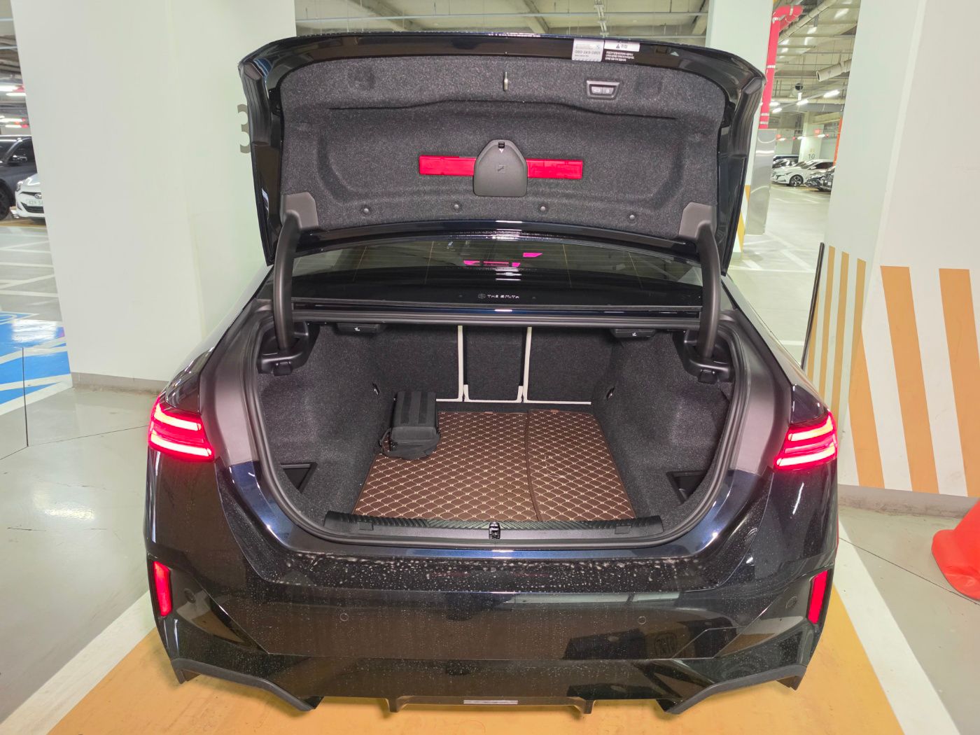 520i M KIT بلاك أديشن