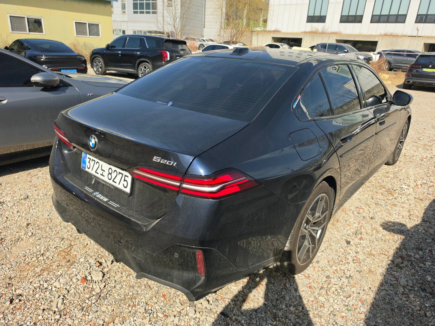 520i M KIT بلاك أديشن