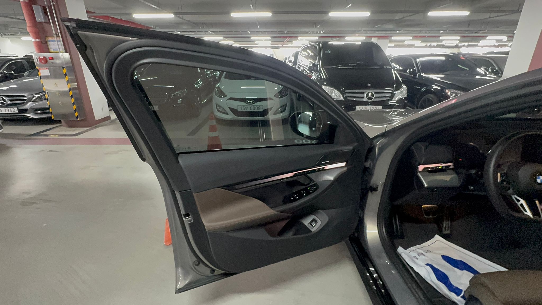 520i M KIT بلاك أديشن