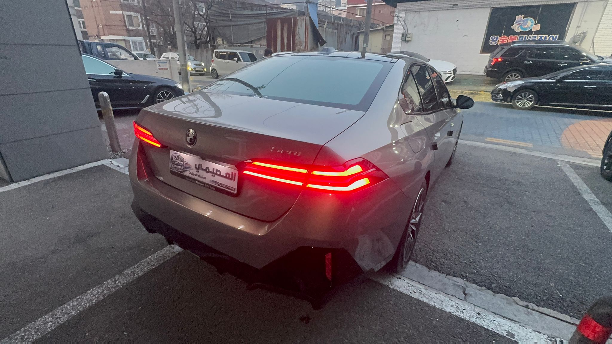 520i M KIT بلاك أديشن