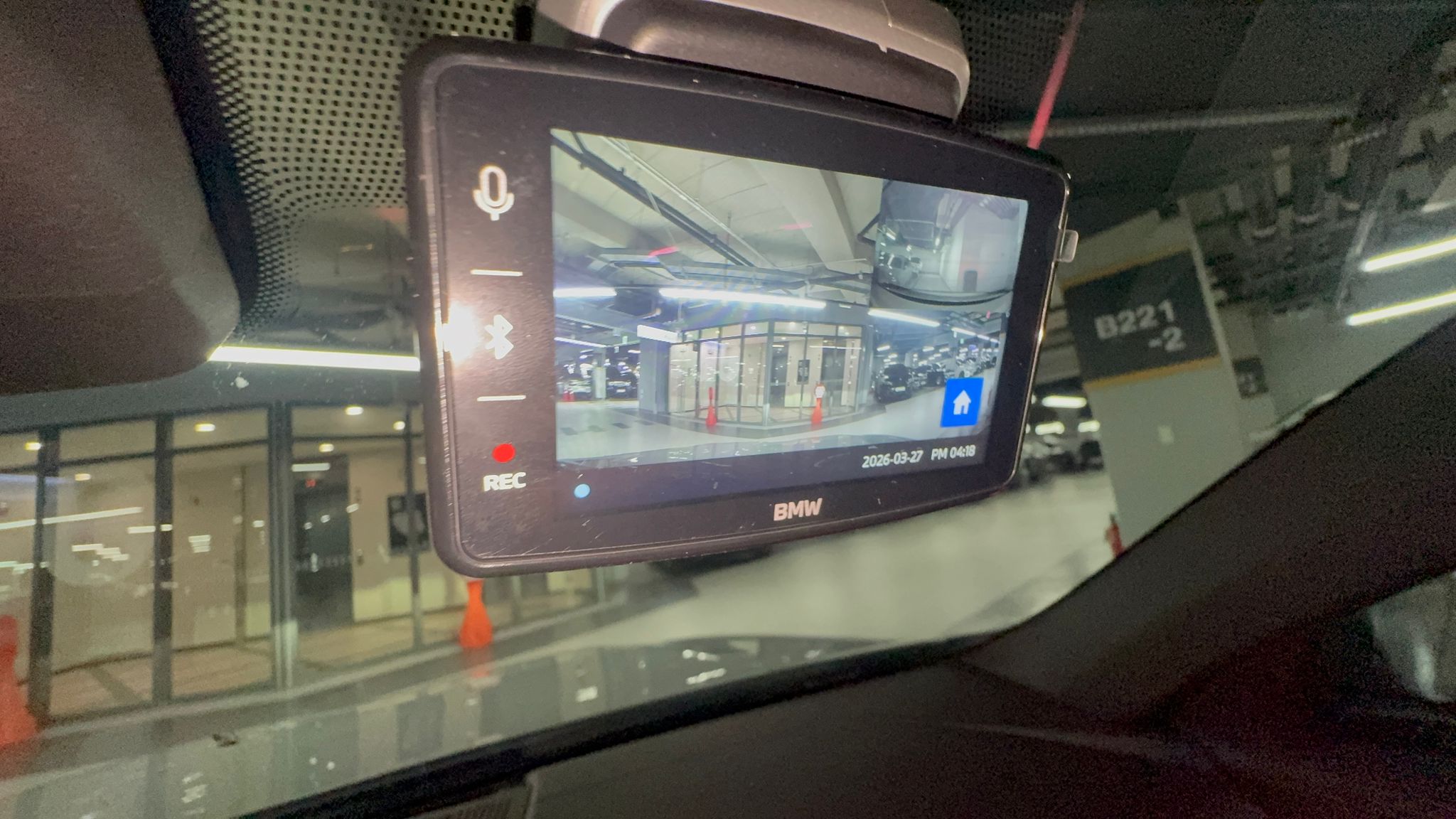 520i M KIT بلاك أديشن