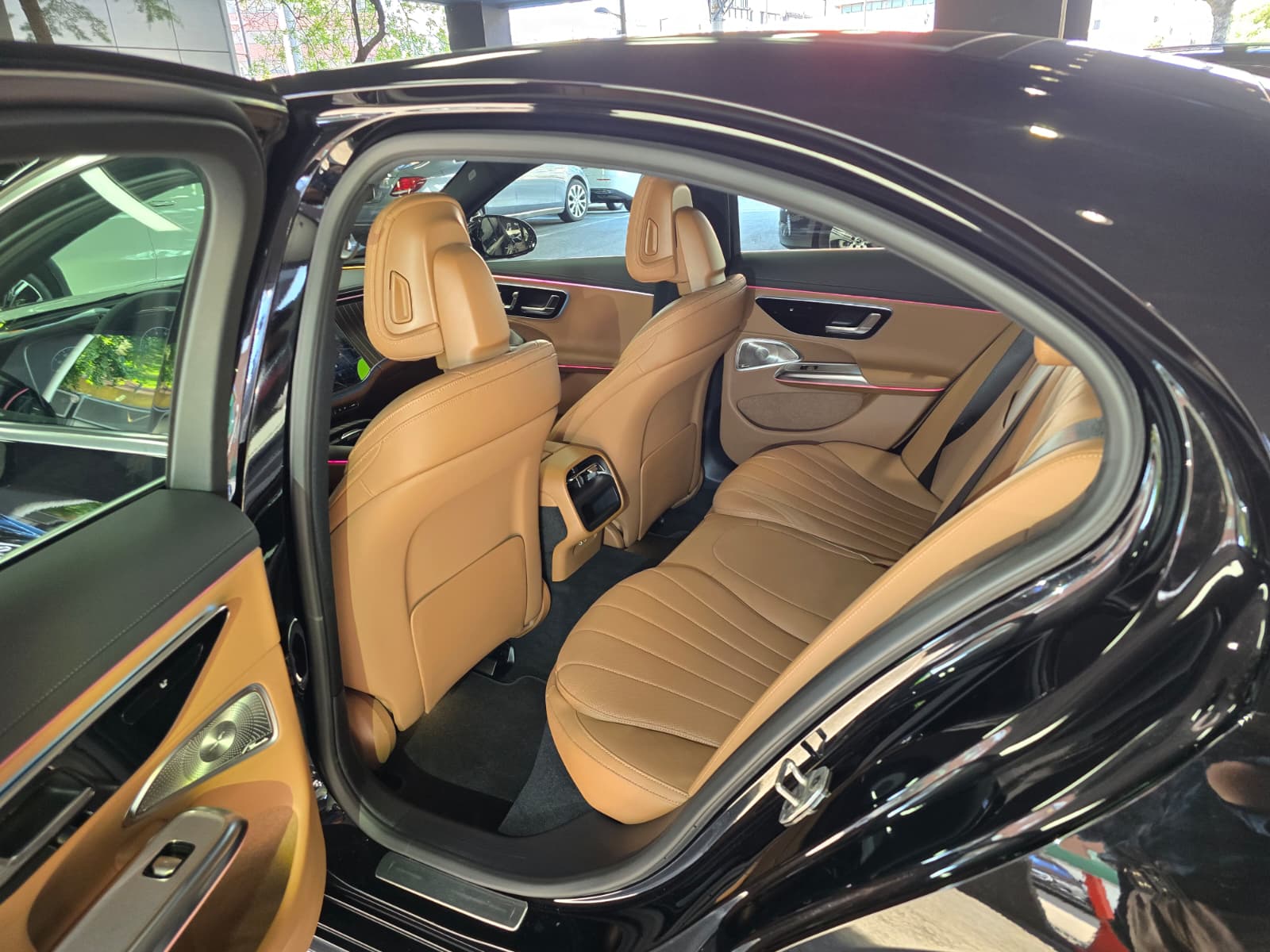 E300 Exclusive