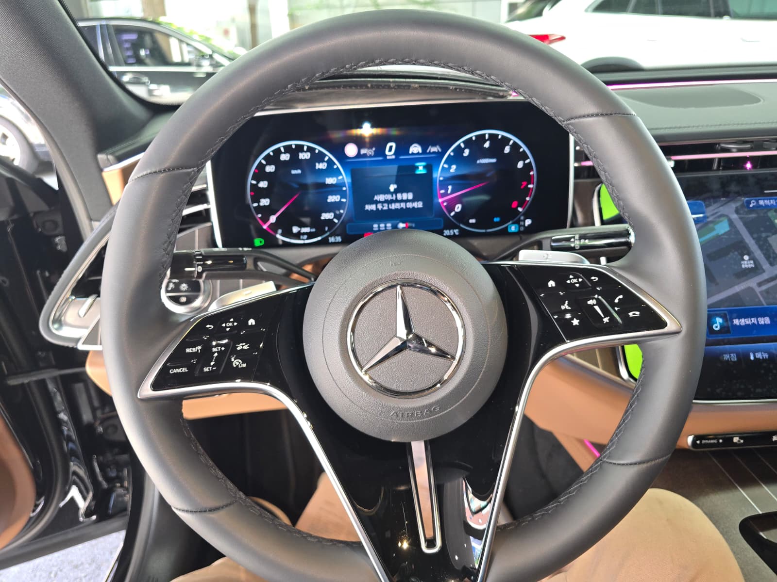 E300 Exclusive