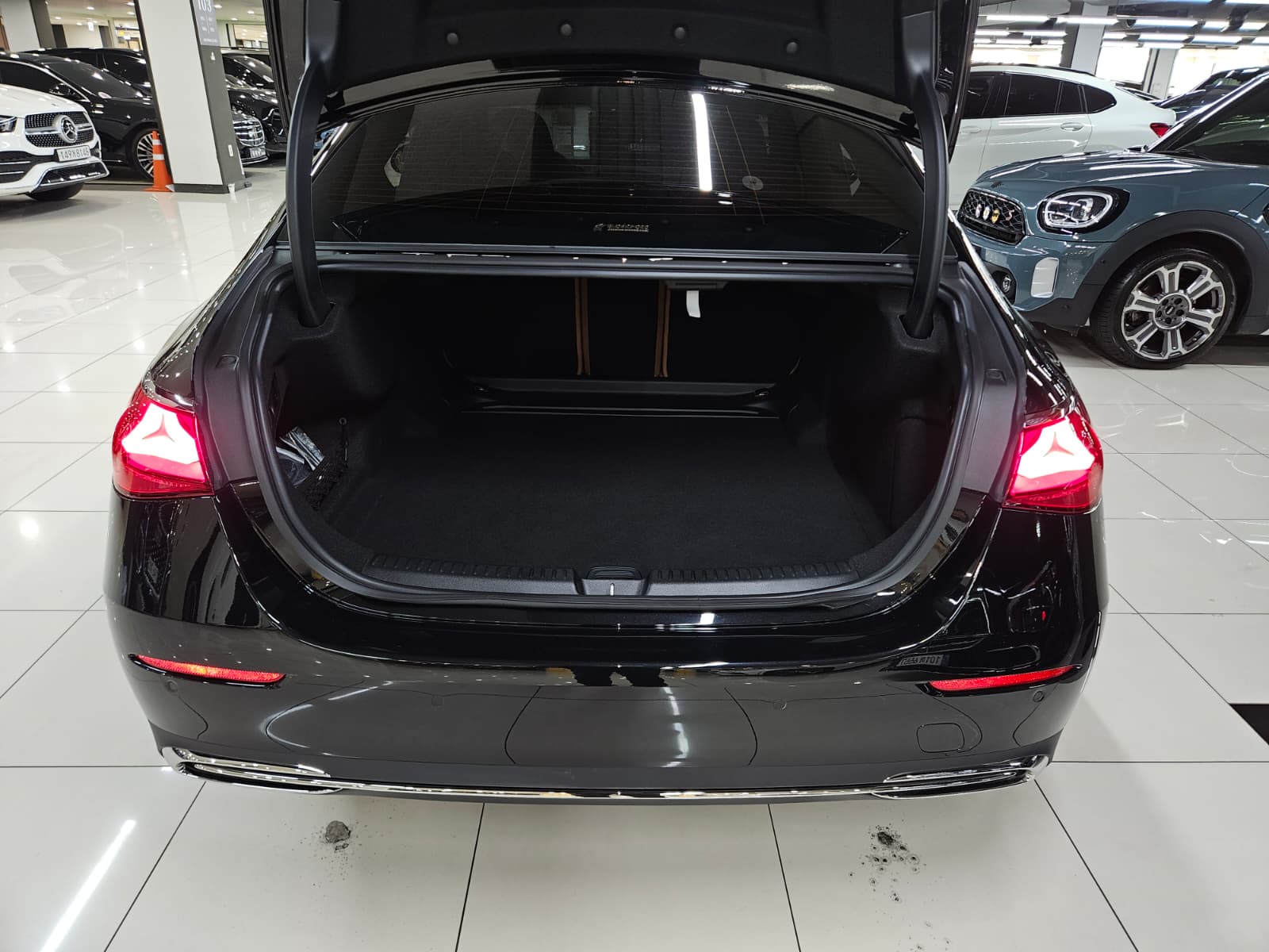 E200