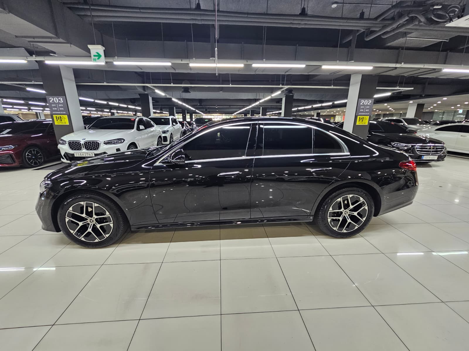E200