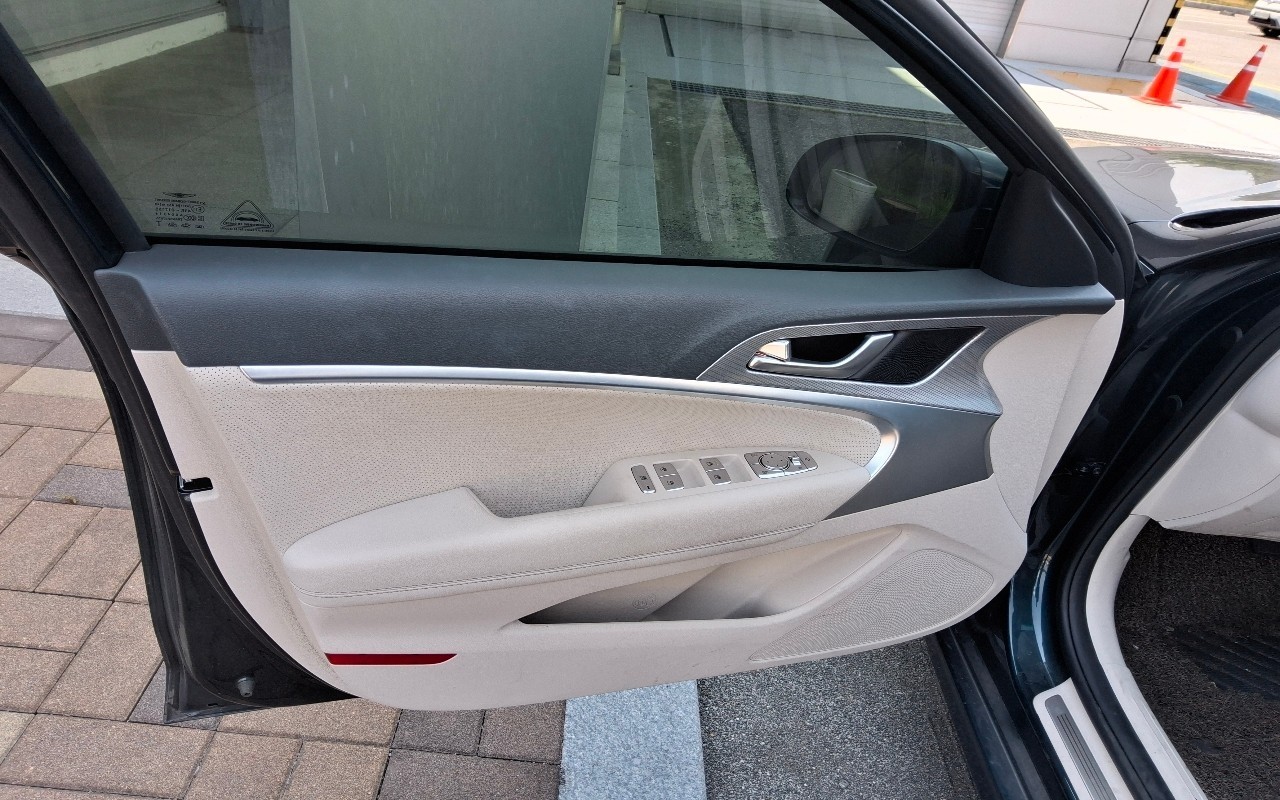 G70