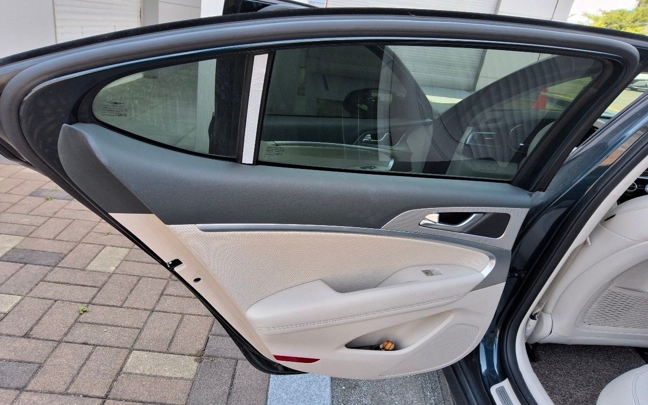 G70