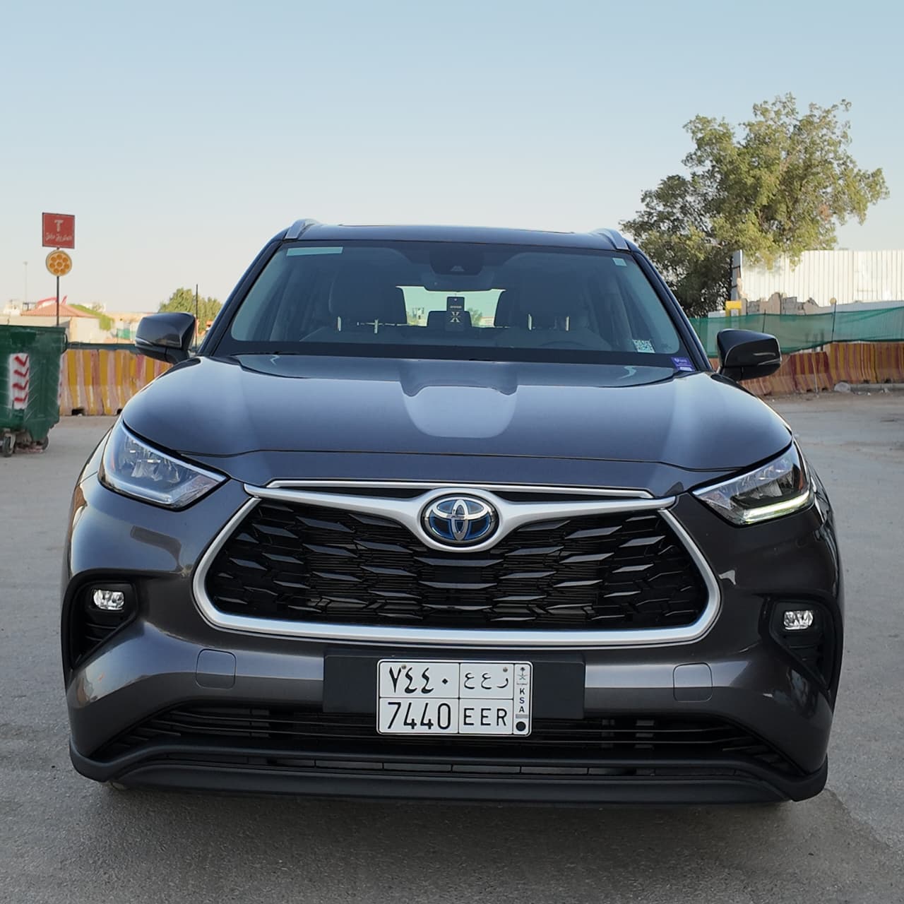 تويوتا هايلاندر (Toyota Highlander)، *
