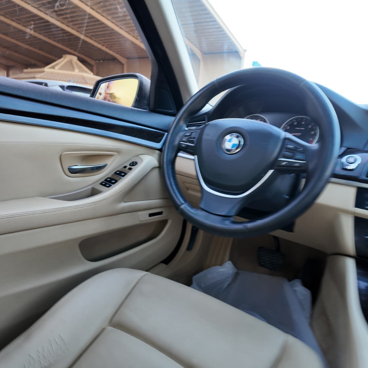 BMW520l