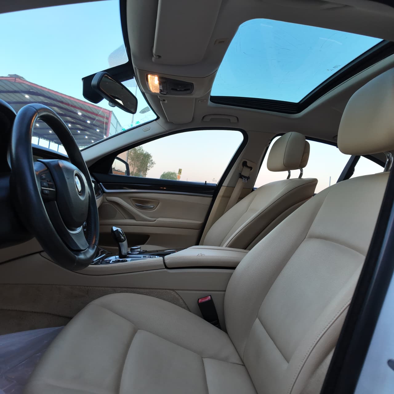 BMW520l