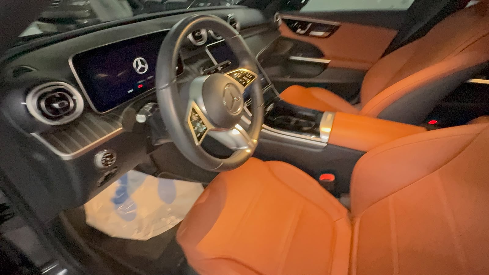 C300