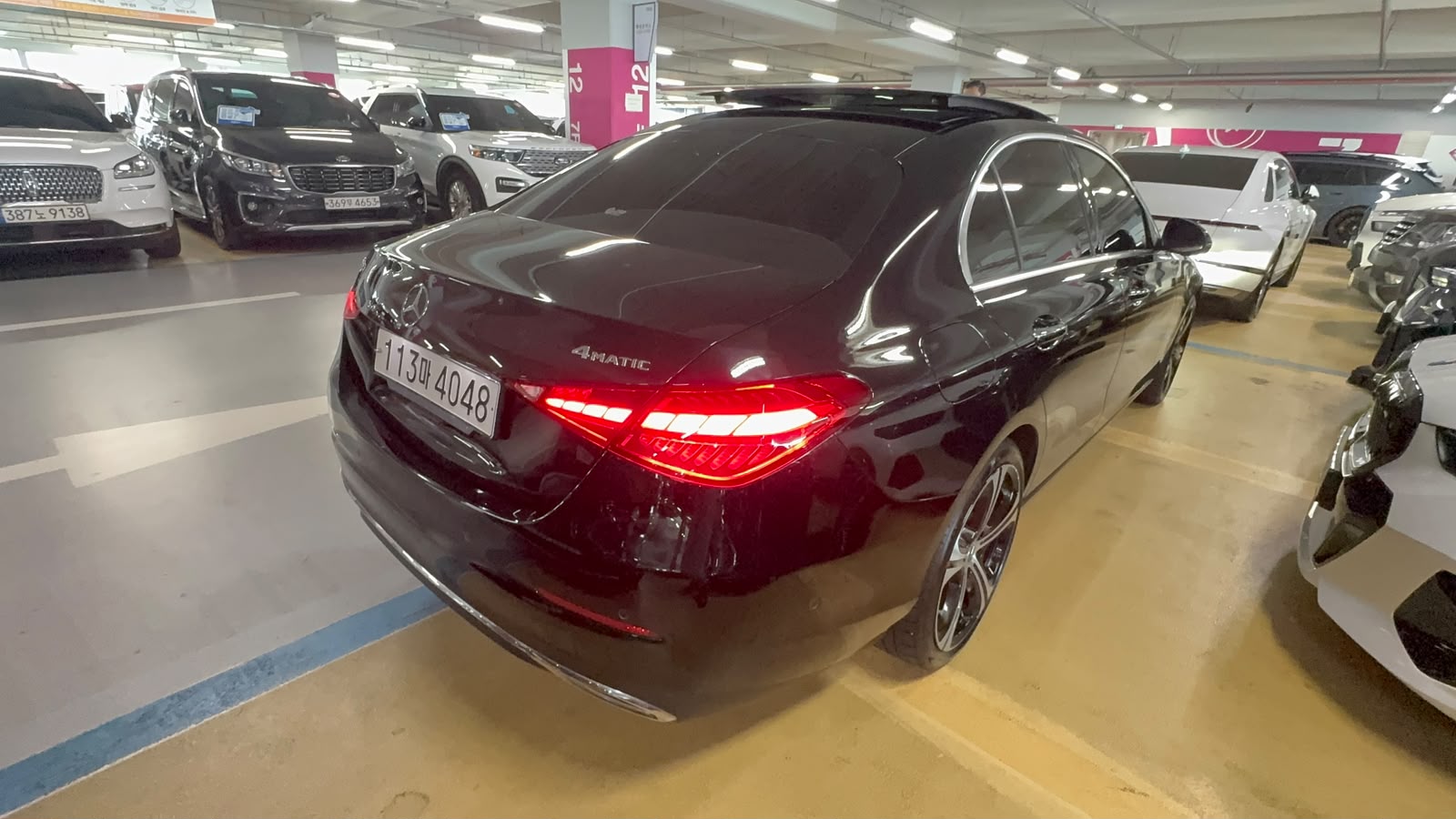 C300