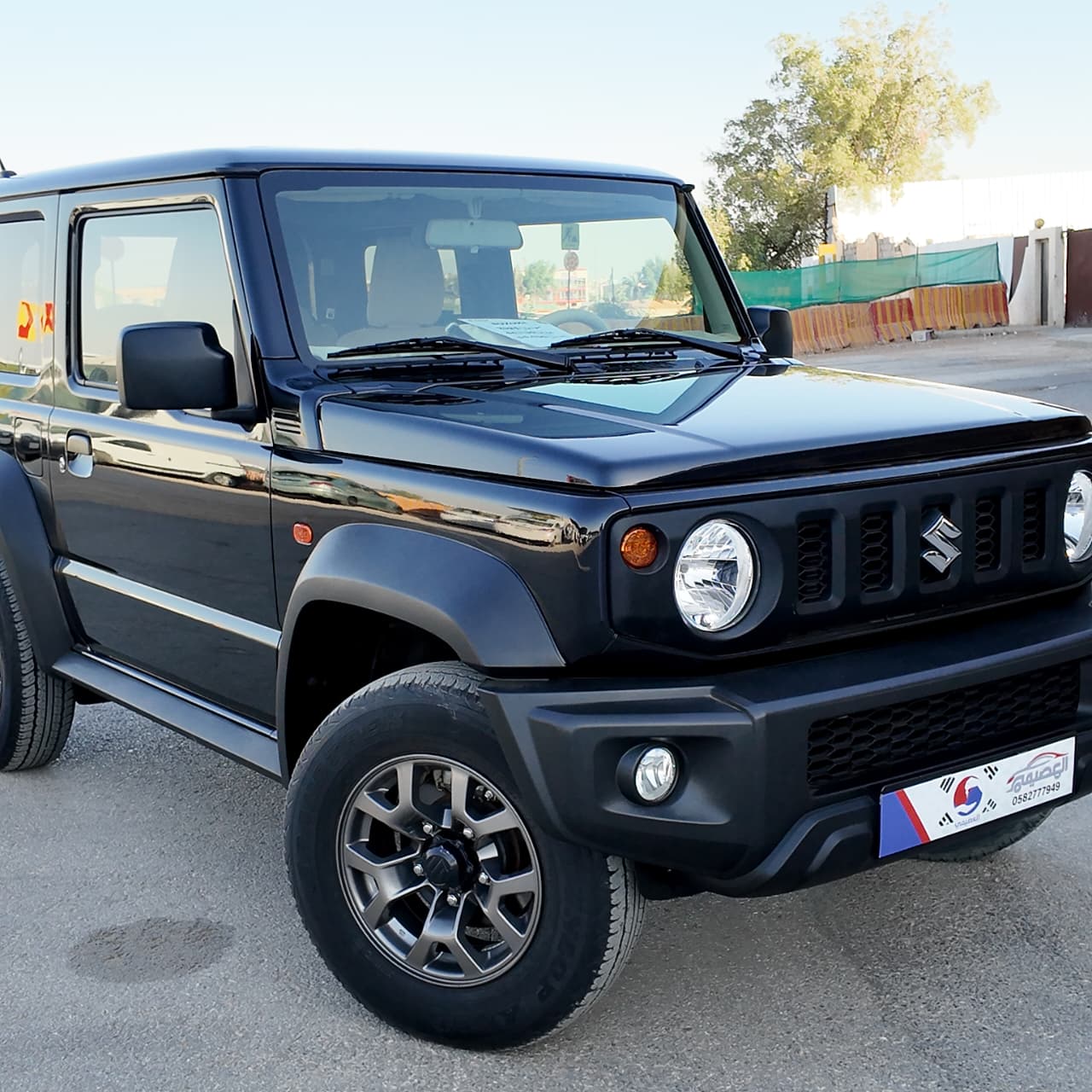 SUZUKI 
